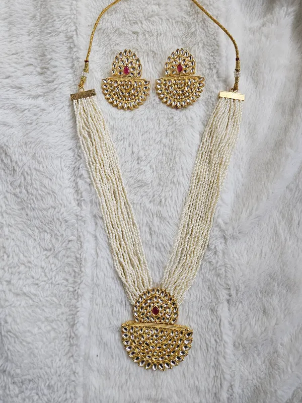 Gold_Tone_Kundan_Pearl_Necklace_Set_for_Women