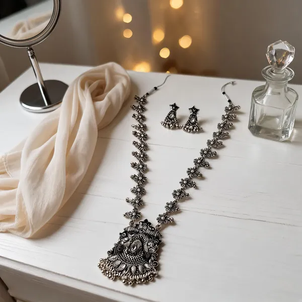 Silver_Oxidized_Alloy_Floral_Necklace_Set_For_Women