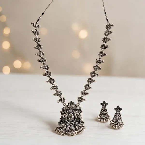 Silver_Oxidized_Alloy_Floral_Necklace_Set_For_Women