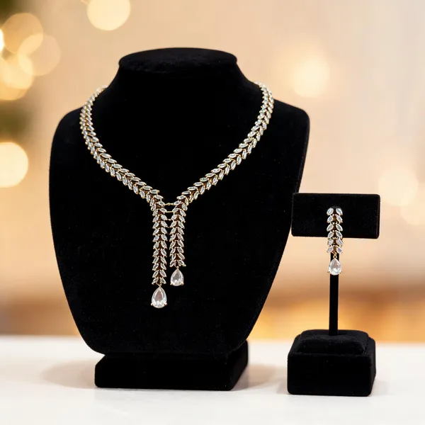 Gold_Tone_Crystal_Necklace_And_Earrings_Set_For_Women