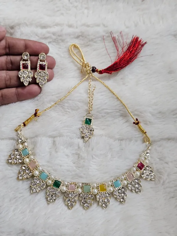 Gold_Tone_Multicolour_Stone_Necklace_Set_for_Women