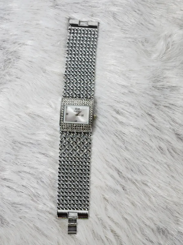 Silver_Embellished_Metal_Bracelet_Watch_for_Women