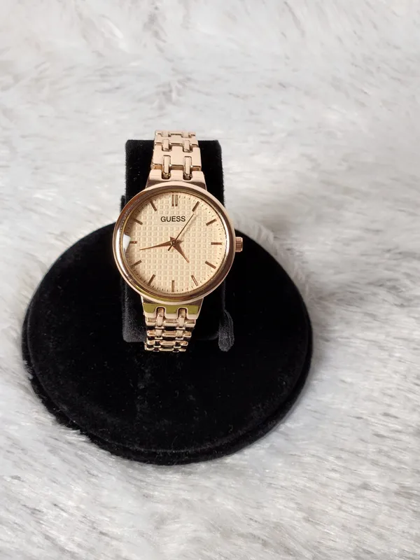 Rose_Gold_Metal_Analog_Watch_for_Women