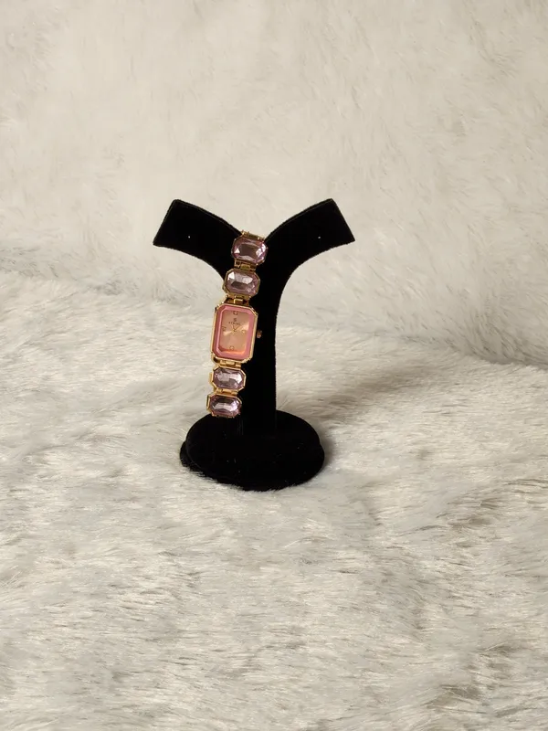 Gold_Tone_Rectangular_Dial_Bracelet_Watch_for_Women