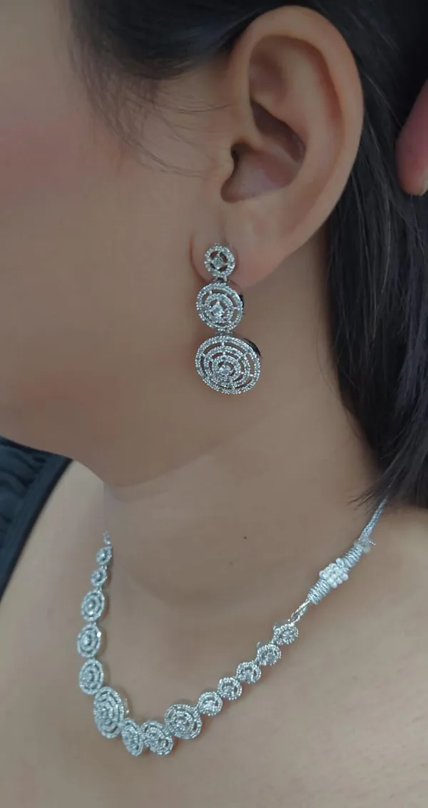 Silver_Tone_Circular_Jewellery_Set_for_Women