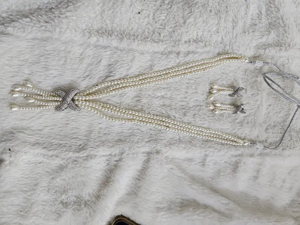 White_Pearl_Rhinestone_Necklace_And_Earrings_Set_for_Women