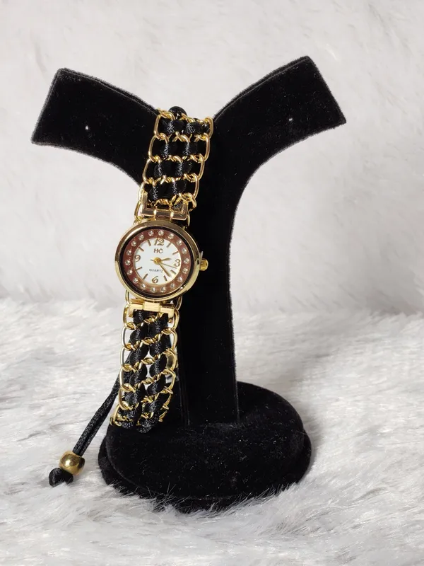 Gold_Tone_Butterfly_Bracelet_Watch_Set_for_Women