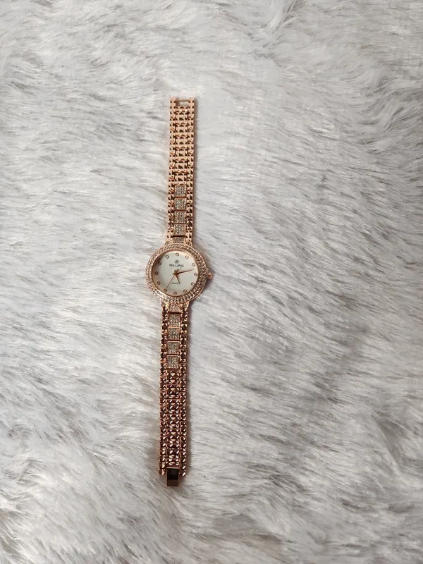 Rose_Gold_Stone_Studded_Analog_Watch_for_Women