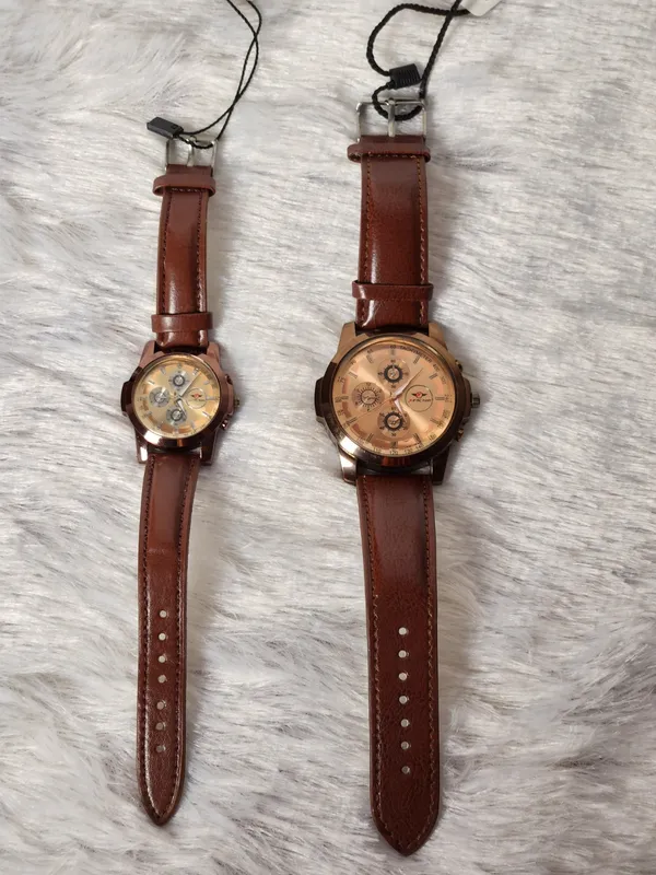 Brown_Leather_Chronograph_Watch_Set_For_Couples