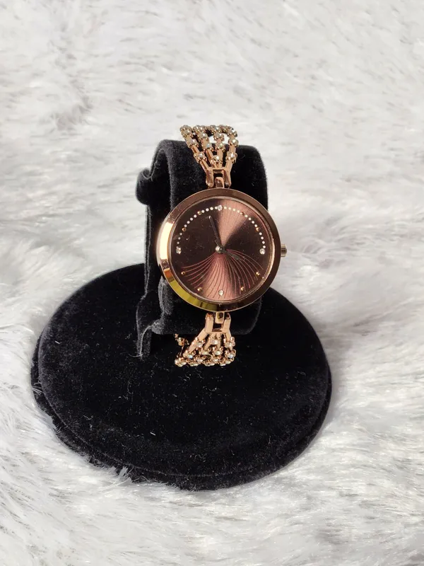 Rose_Gold_Chain_Strap_Bracelet_Watch_for_Women
