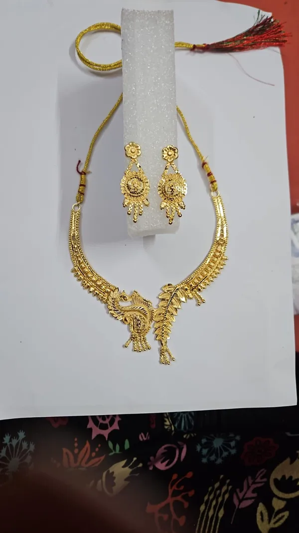 Gold-Tone_Peacock_Necklace_And_Earrings_Set_for_Women