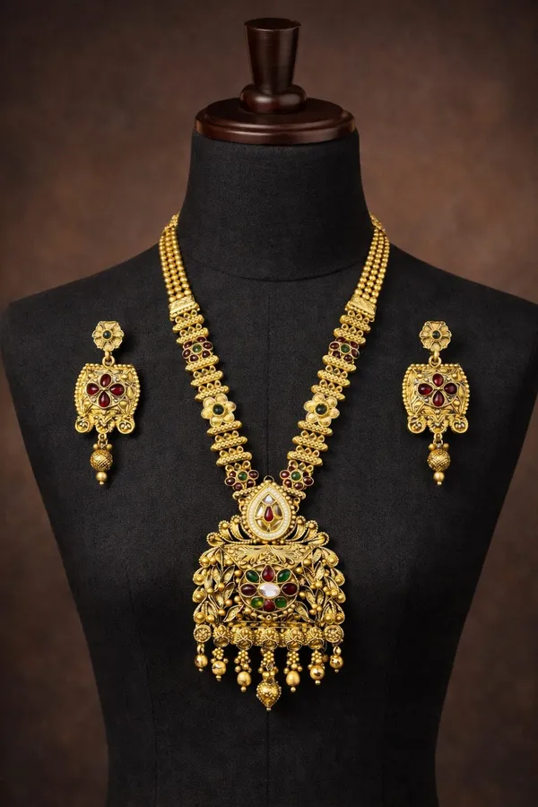 Gold_Tone_Temple_Jewellery_Set_for_Women