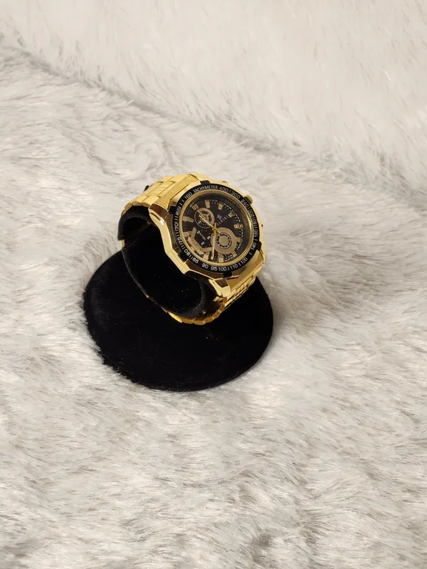 Gold_Tone_Metal_Chronograph_Watch_for_Men