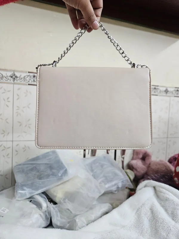 Beige_Structured_Crossbody_Shoulder_Bag_for_Women