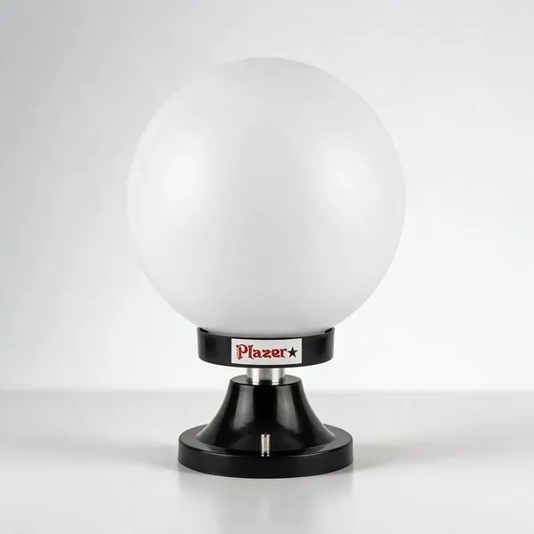 Plastic_Metal_Modern_Globe_Black_White_Table_Lamp