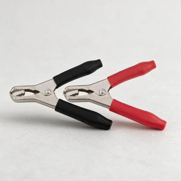 Red_Black_15A_Metal_Crocodile_Clamps_Pair_-_Pack_Of_4