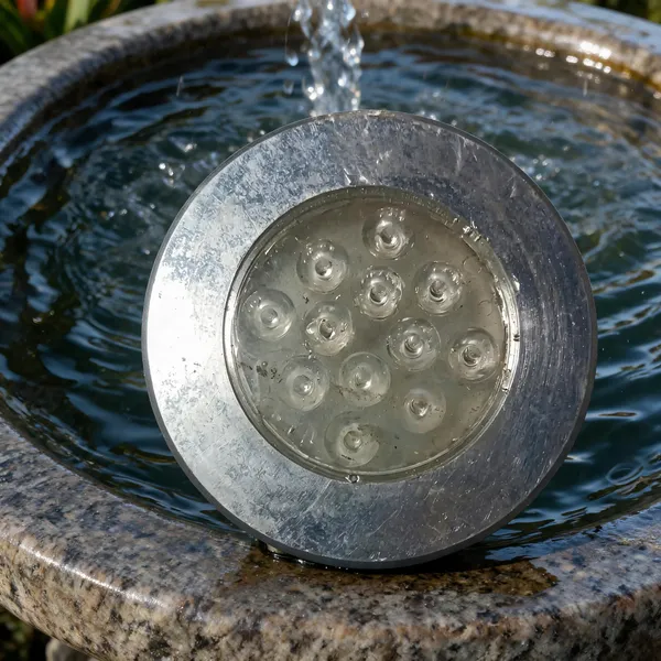 Multicolour_Led_Fountain_Light_Stainless_Steel