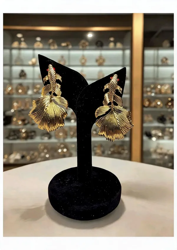 Gold_Brass_Drop_Earrings_For_Women