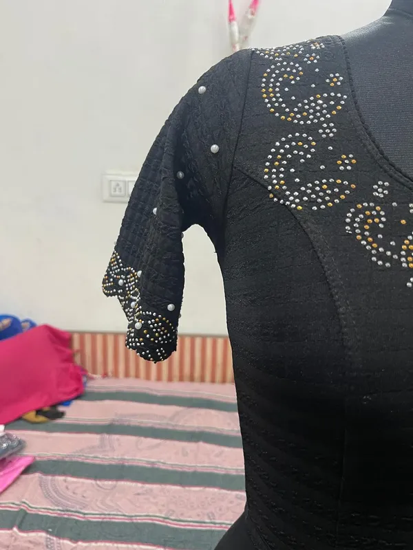 Black_Embellished_Short_Sleeve_Blouse_for_Women