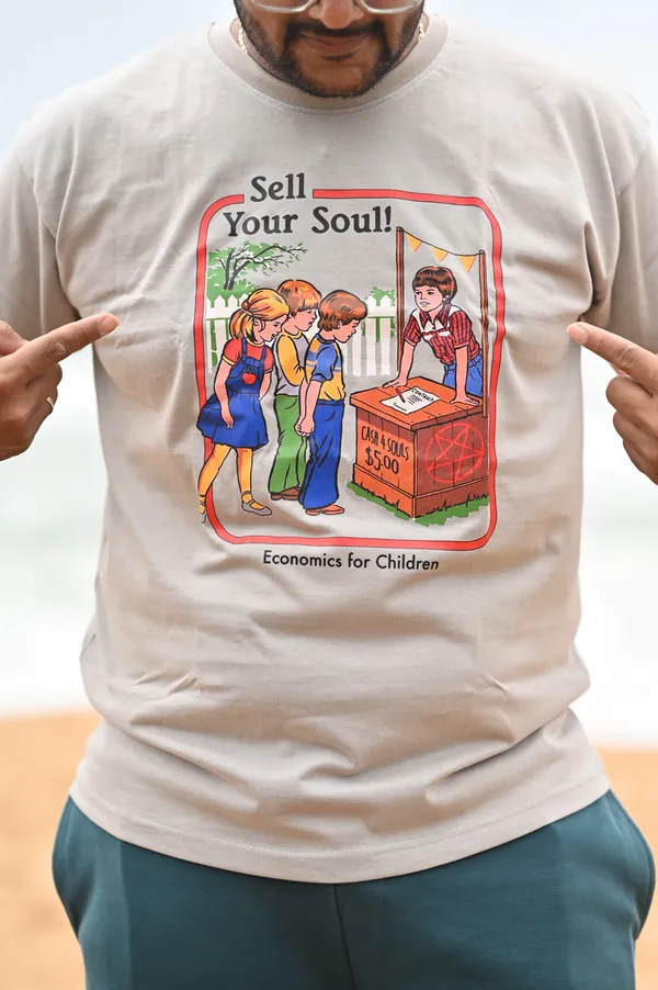 White_Graphic_Relaxed_Fit_T-Shirt
