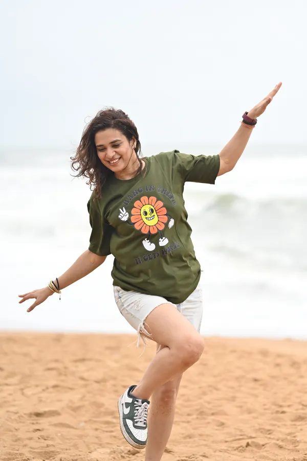 Olive_Green_Graphic_Regular_Fit_T-Shirt
