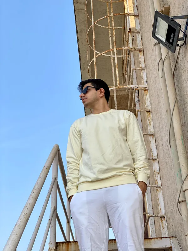 Cream_Crew_Neck_Sweatshirt