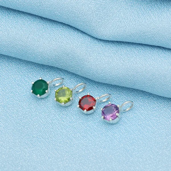 925_sterling_silver_set_of_four_pendants_round_peridot,garnet,amethyst,green_onyx_studded_with_chain