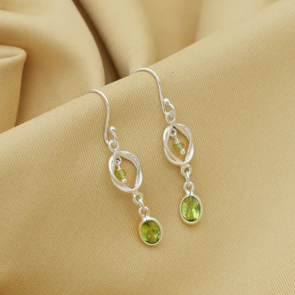 Interlocking_Hoop_Peridot_925_Silver_Drop_Earrings