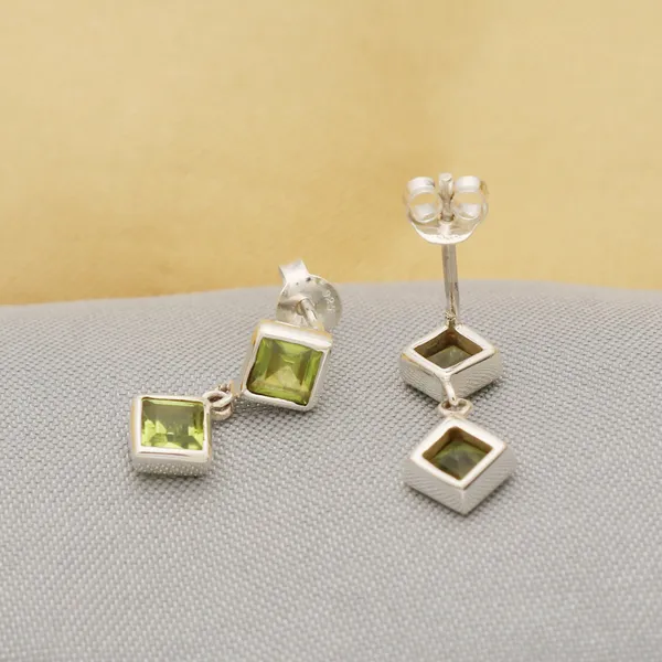 Peridot_925_Silver_Square_Studs_-_Stylish_Modern_Daily_Wear