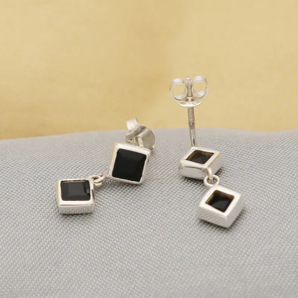 Black_Onyx_925_Silver_Square_Studs_-_Stylish_Modern_Daily_Wear