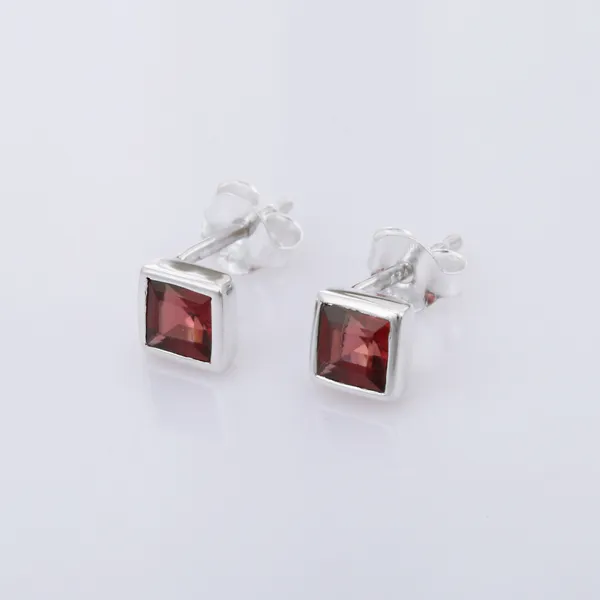 Natural_Red_Garnet_square_925_Sterling_Silver_Studs_-_Cute_Daily_Wear_square_Earrings