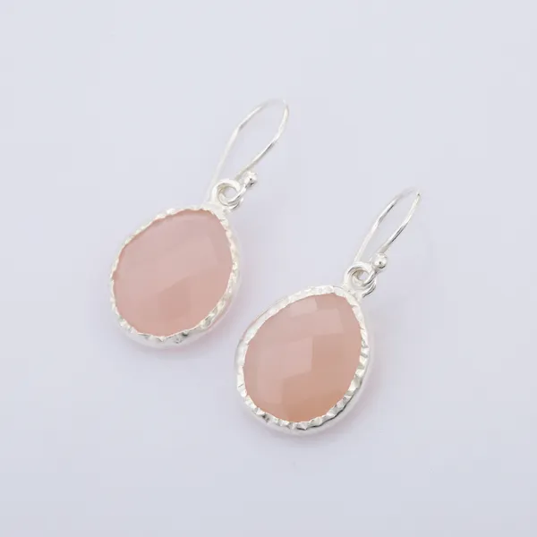 925_sterling_silver_egg_shape_Pink_Onyx_studded_bezel_setting_earring