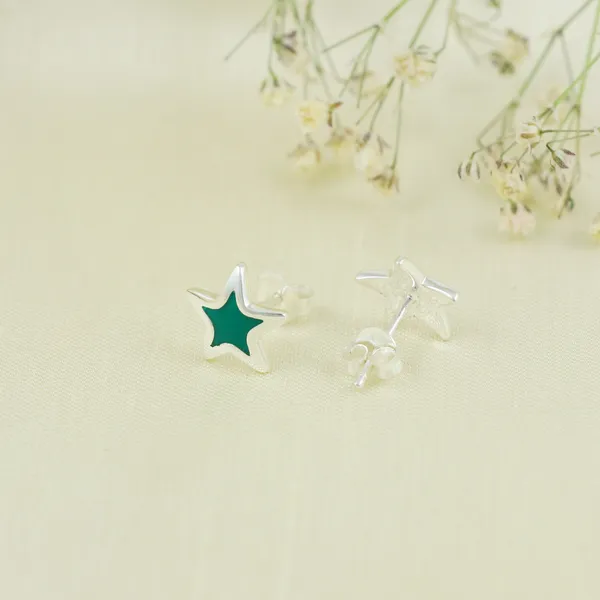 SILVER_ENAMEL_NIGHT_STAR_925_ITISHAGREEN_COLOR_SMALL_STUD