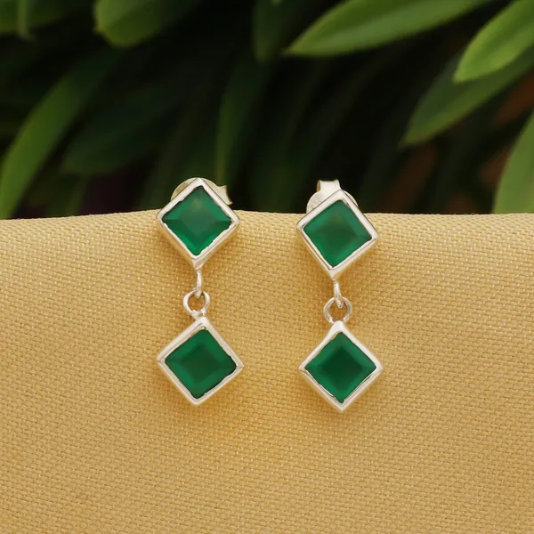 Green_Onyx_925_Silver_Square_Studs_-_Stylish_Modern_Daily_Wear