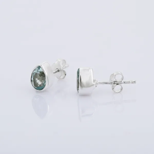 Blue_Topaz_Teardrop_925_Sterling_Silver_Studs_-_Elegant_Blue_Stone_Earrings