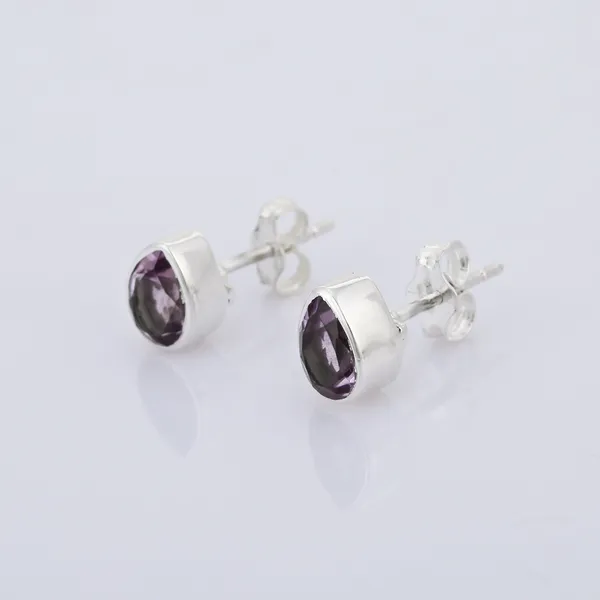 Natural_Amethyst_Pear_Shape_925_Silver_Bezel_Stud_Earrings