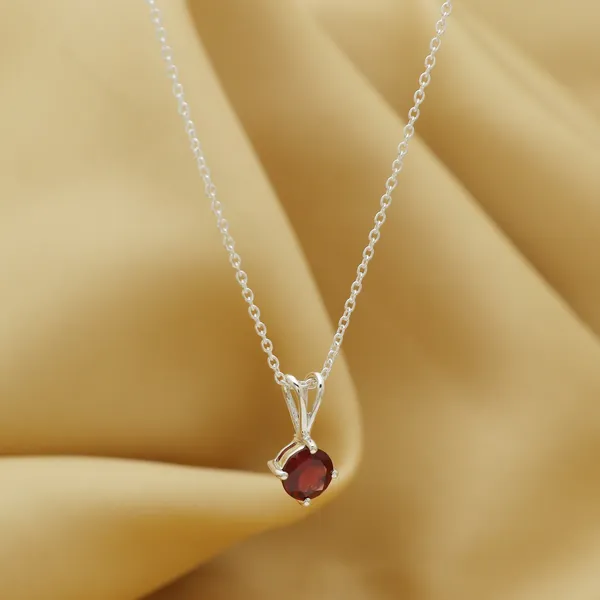 925_sterling_silver_garnet_studded_light_weight_pendant_with_chain