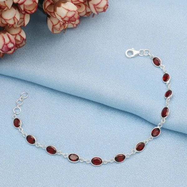 925_sterling_silver_bracelet_with_garnet