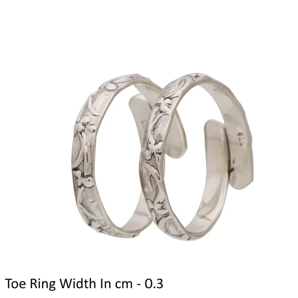Handcrafted_925_Sterling_Silver_Tribal_Bail_Toe_Ring_-_Antique_Finish_Ethnic_Foot_Jewelry