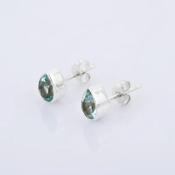 Blue_Topaz_Teardrop_925_Sterling_Silver_Studs_-_Elegant_Blue_Stone_Earrings