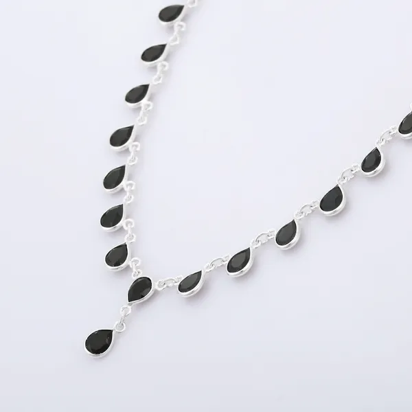 925_sterling_silver_necklace_with_black_onyx