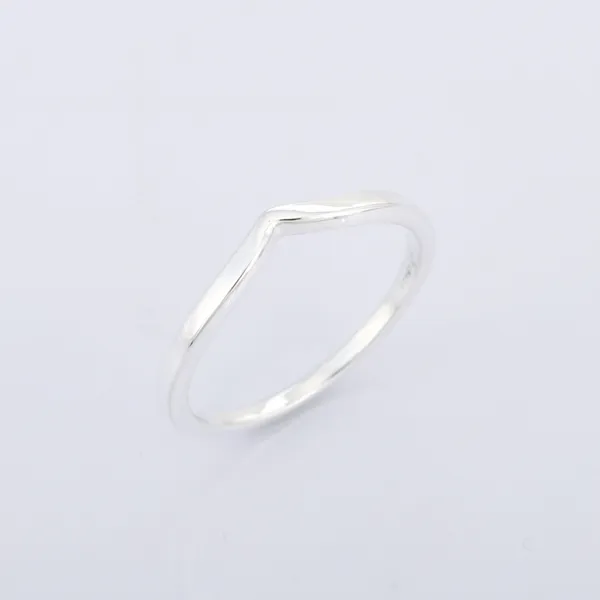 Simple_925_Sterling_Silver_Plain_Ring_-_Handcrafted_Minimalist_Silver_Band_for_Daily_Wear