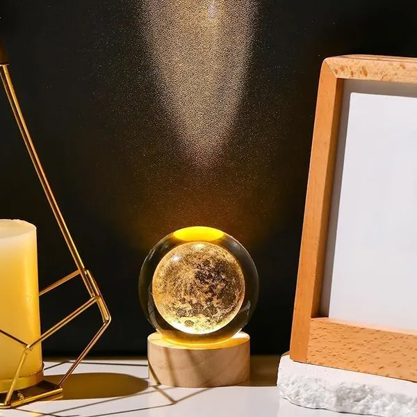 Galaxy_Crystal_Ball_Night_Light_With_Wooden_Base