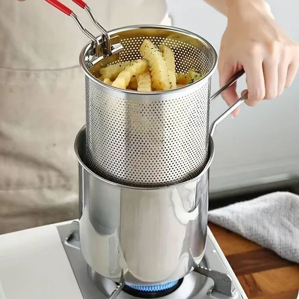 Deep_Fryer_Pot_With_Oil_Filter_Basket
