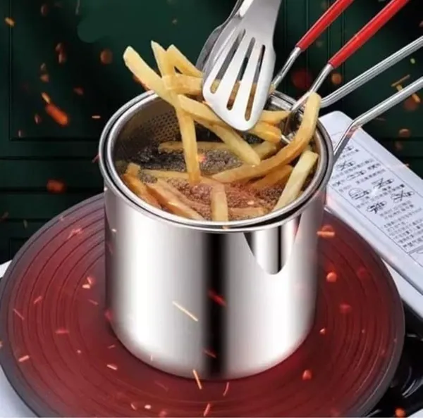 Deep_Fryer_Pot_With_Oil_Filter_Basket