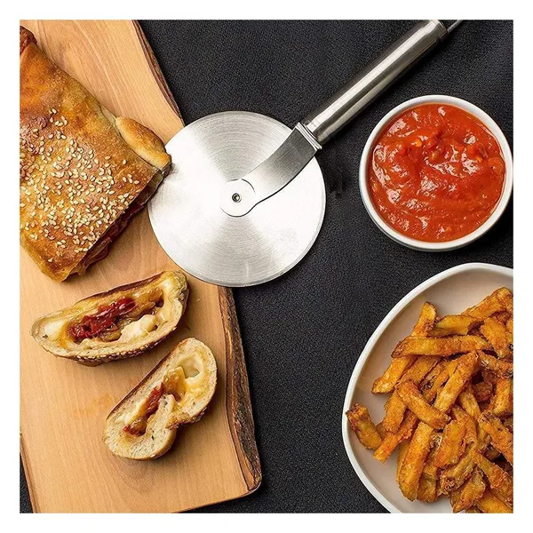 Stainless_Steel_Pizza_Cutter