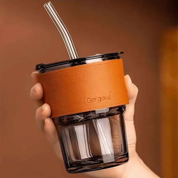 Glass_Reusable_Sipper_Bottle_With_Leather_Sleeve