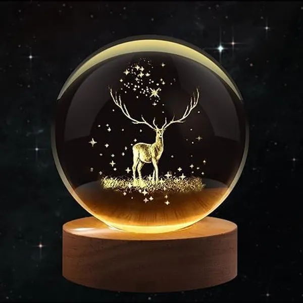 Deer_Crystal_Ball_Night_Lamp_With_Wooden_Base