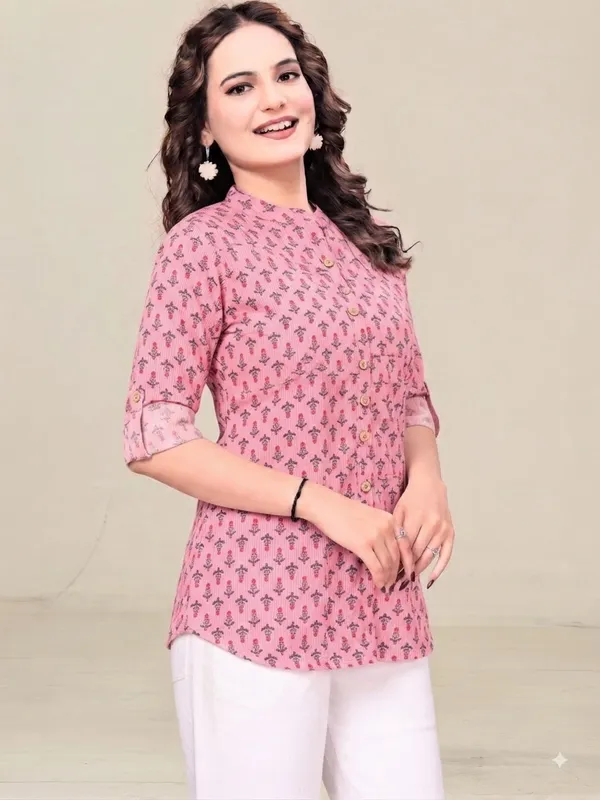Pink_Cotton_Straight_Printed_Kurta_For_Women