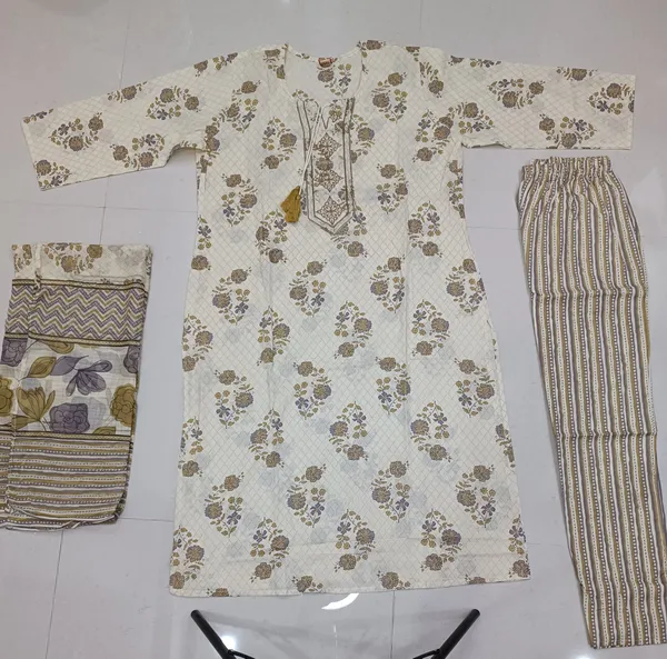 White_Floral_Print_Straight_Kurta_Set_for_Women